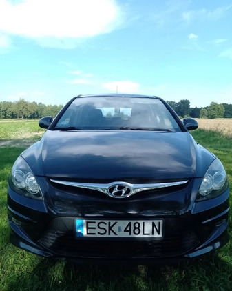 Hyundai I30 cena 20000 przebieg: 150900, rok produkcji 2011 z Lewin Brzeski małe 232